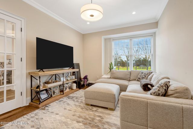 102 Eagle Way, Eatontown, NJ 07724