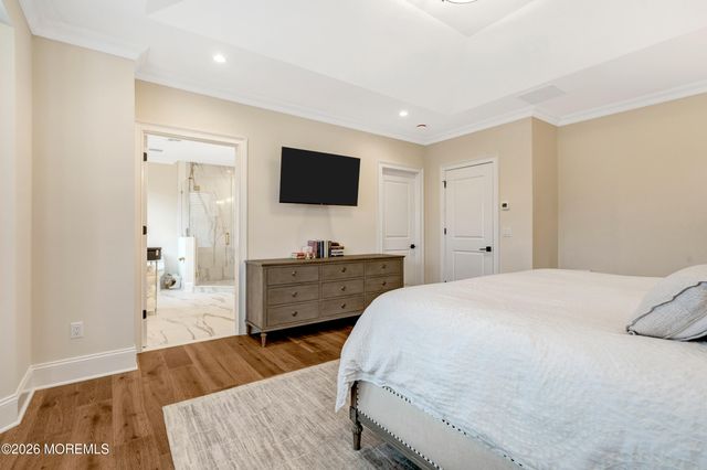 102 Eagle Way, Eatontown, NJ 07724