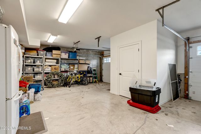 102 Eagle Way, Eatontown, NJ 07724