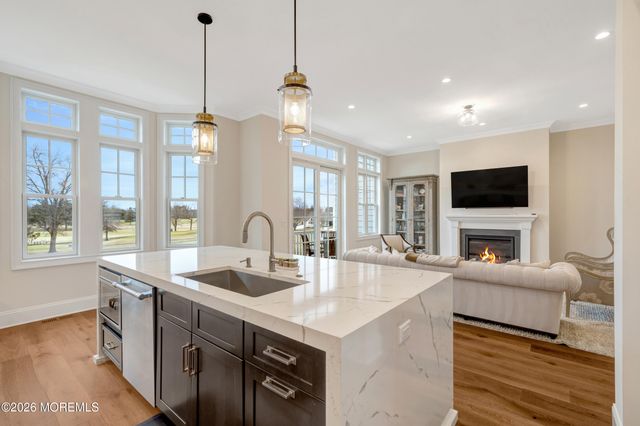 102 Eagle Way, Eatontown, NJ 07724