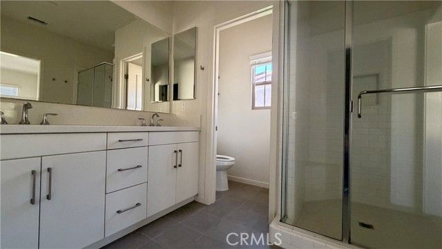 182 Quiet Grove, Irvine, CA 92618