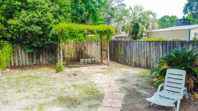 28 NW Carlton Court, Fort Walton Beach, FL 32548