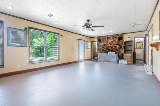 28 NW Carlton Court, Fort Walton Beach, FL 32548