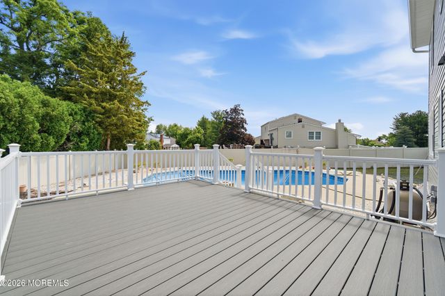 22 Edward Street, East Brunswick, NJ 08816