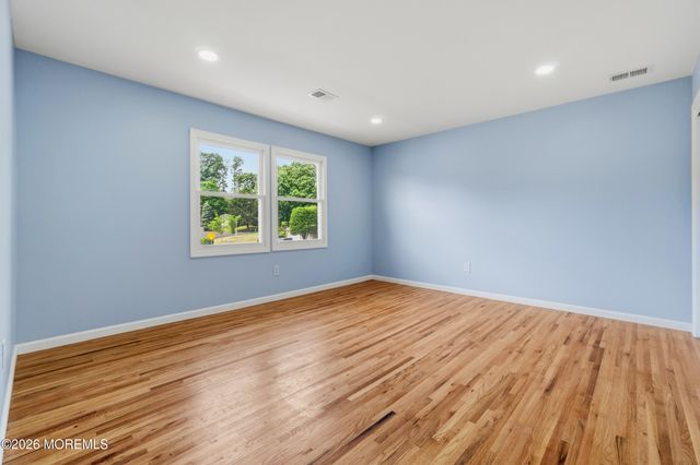 22 Edward Street, East Brunswick, NJ 08816