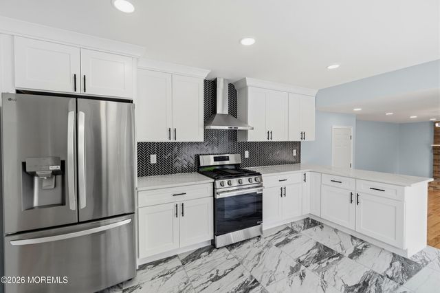22 Edward Street, East Brunswick, NJ 08816