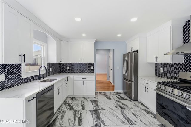 22 Edward Street, East Brunswick, NJ 08816