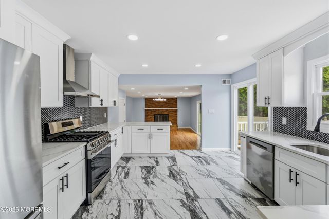 22 Edward Street, East Brunswick, NJ 08816
