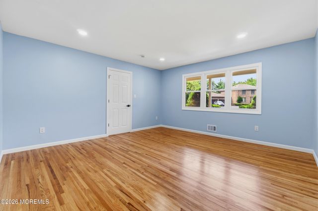 22 Edward Street, East Brunswick, NJ 08816