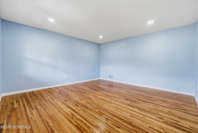 22 Edward Street, East Brunswick, NJ 08816