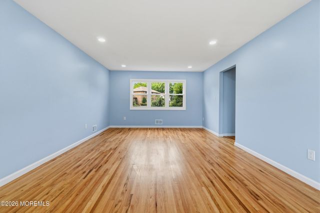 22 Edward Street, East Brunswick, NJ 08816