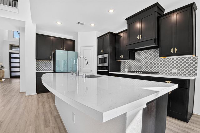 1315 Munson Valley Road, Richmond, TX 77406