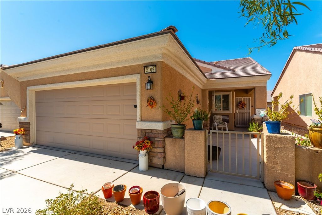 2109 BAY THRUSH Way, North Las Vegas, NV 89084 — photo 2