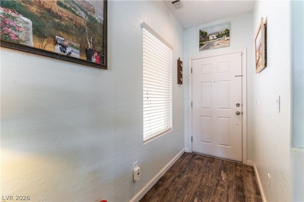2109 BAY THRUSH Way, North Las Vegas, NV 89084 — photo 4