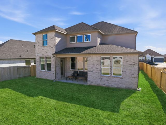 3315 Summercrisp Hollow Lane, Pearland, TX 77581