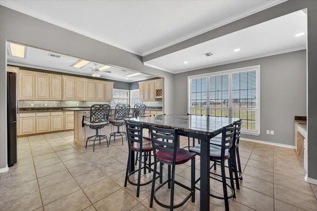 1141 Lake Halbert Road, Corsicana, TX 75109