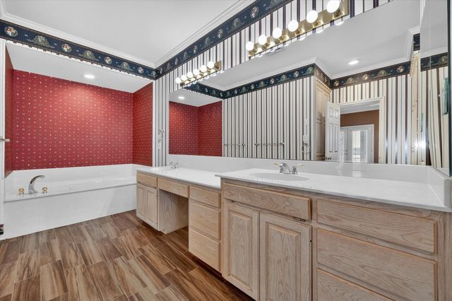 1141 Lake Halbert Road, Corsicana, TX 75109