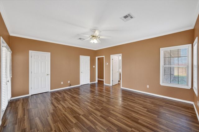 1141 Lake Halbert Road, Corsicana, TX 75109