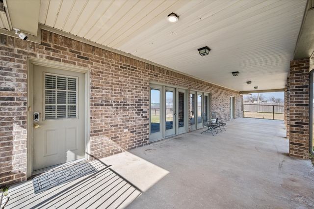 1141 Lake Halbert Road, Corsicana, TX 75109