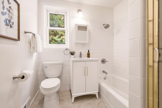 847 87th Street, Daly City, CA 94015