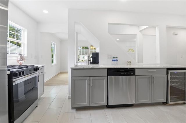 1466 Hardin Avenue, College Park, GA 30337