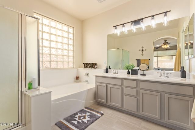 18450 W PASEO Way, Goodyear, AZ 85338