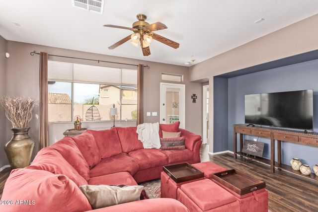 18450 W PASEO Way, Goodyear, AZ 85338