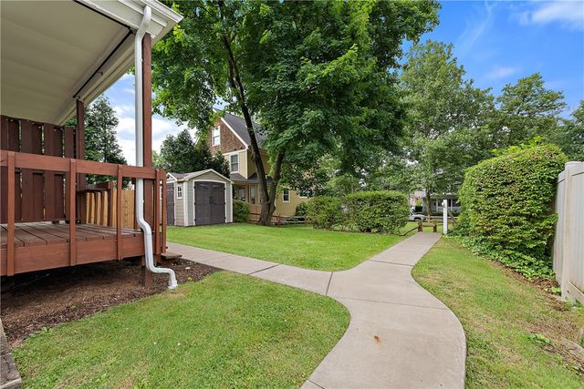 318-320 Sprott Way, Sewickley, PA 15143