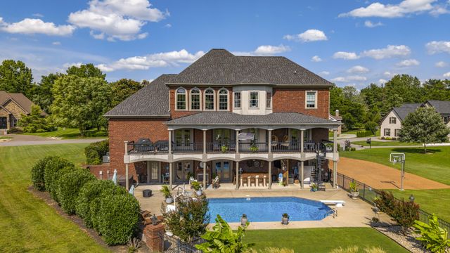 2020 Shoreline Dr, Mount Juliet, TN 37122
