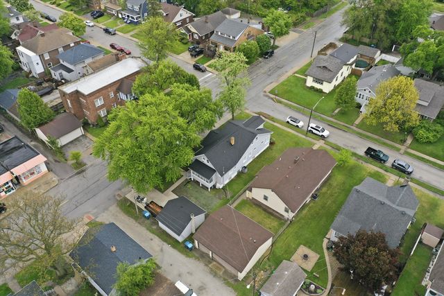 2 Elizabeth Street, Calumet City, IL 60409