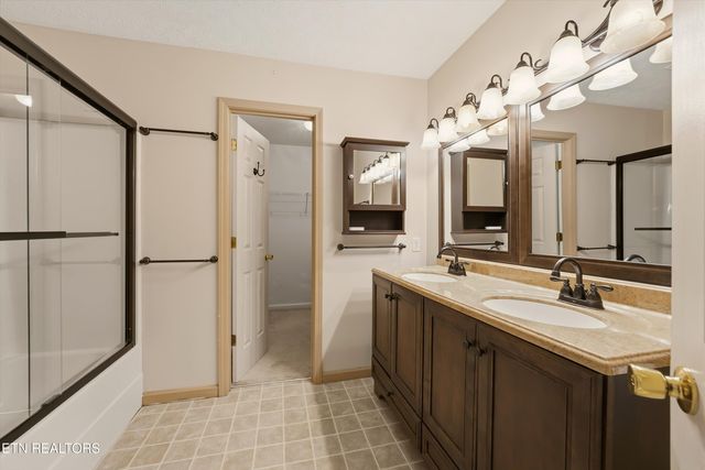 8026 Pepperdine Way, Knoxville, TN 37923