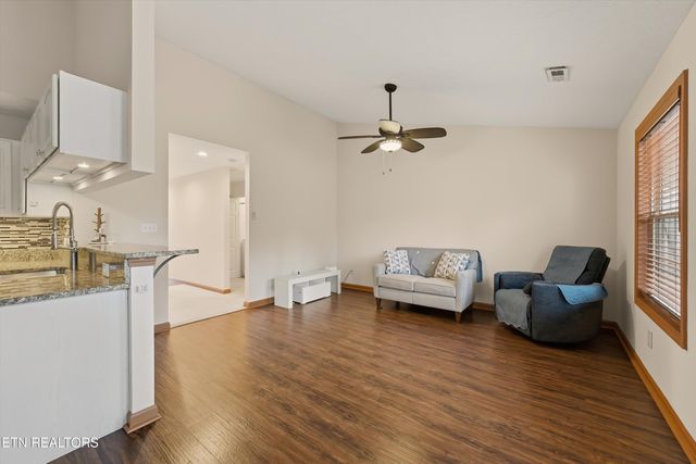 8026 Pepperdine Way, Knoxville, TN 37923