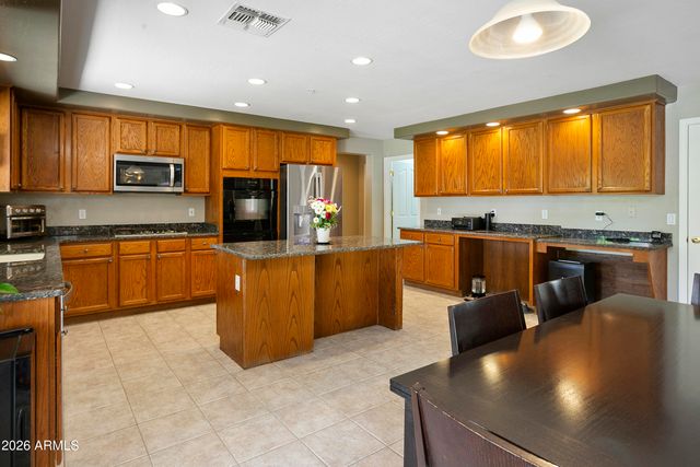 25065 N 72ND Lane, Peoria, AZ 85383