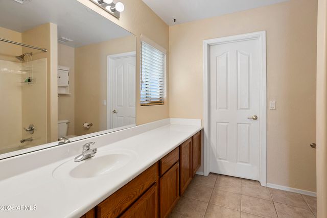 25065 N 72ND Lane, Peoria, AZ 85383