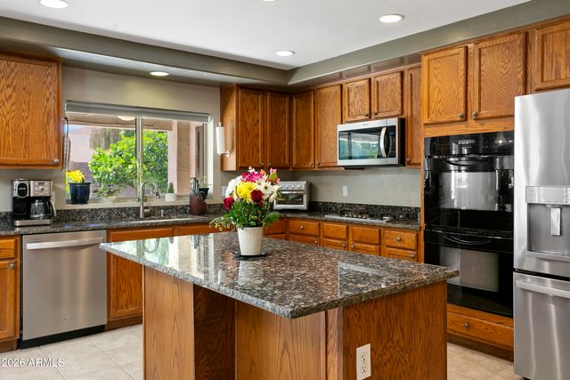 25065 N 72ND Lane, Peoria, AZ 85383