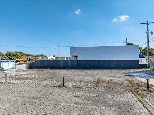 1450 NW 119th St, Miami, FL 33167