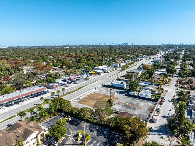 1450 NW 119th St, Miami, FL 33167