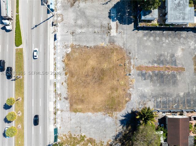 1450 NW 119th St, Miami, FL 33167