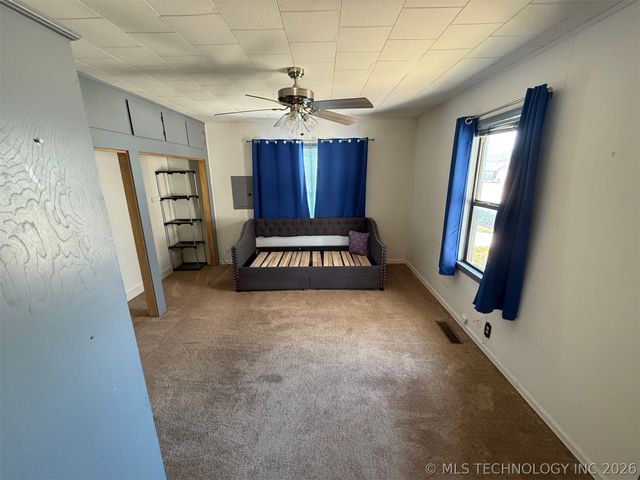 1003 S Hickory Street, Sapulpa, OK 74066