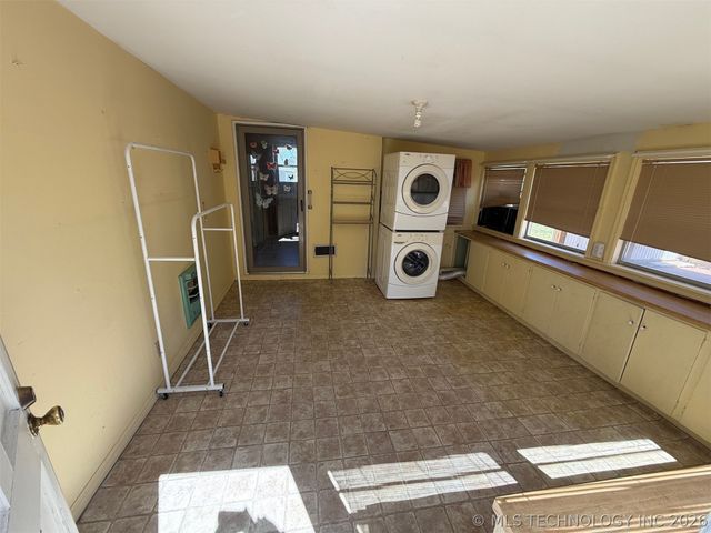 1003 S Hickory Street, Sapulpa, OK 74066