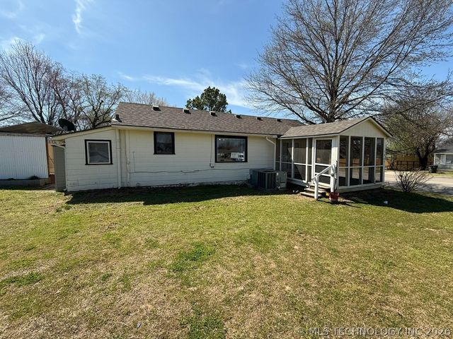 1003 S Hickory Street, Sapulpa, OK 74066