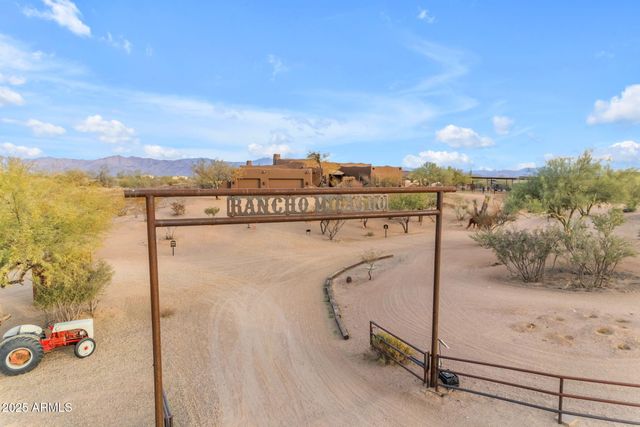 32905 N 140TH Street, Scottsdale, AZ 85262