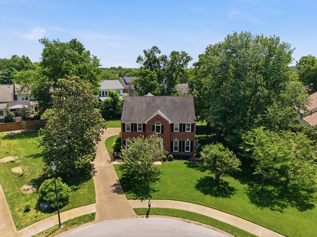 717 Fawn Cir, Franklin, TN 37067