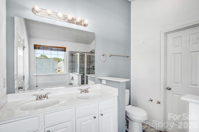 12733 Alvin Woods Drive, Charlotte, NC 28214