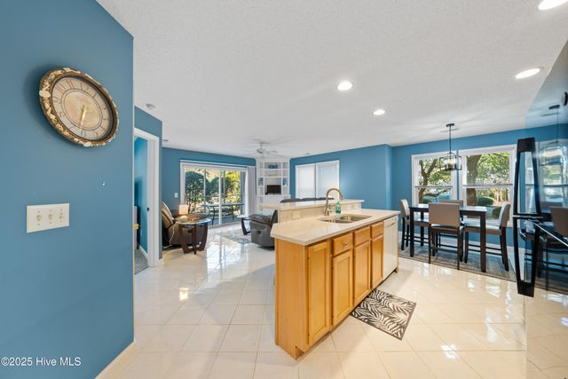 3350 Club Villas Drive 1302, Southport, NC 28461