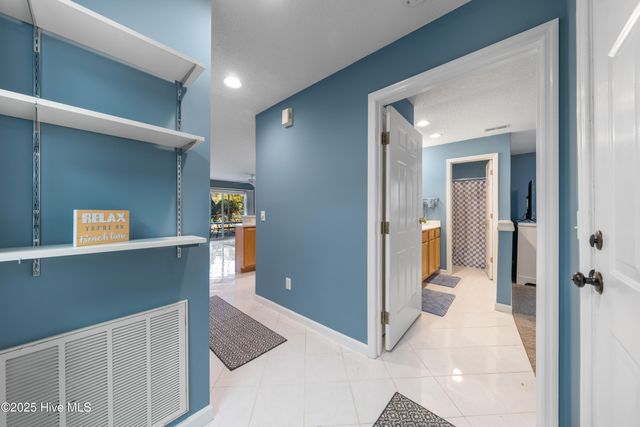 3350 Club Villas Drive 1302, Southport, NC 28461