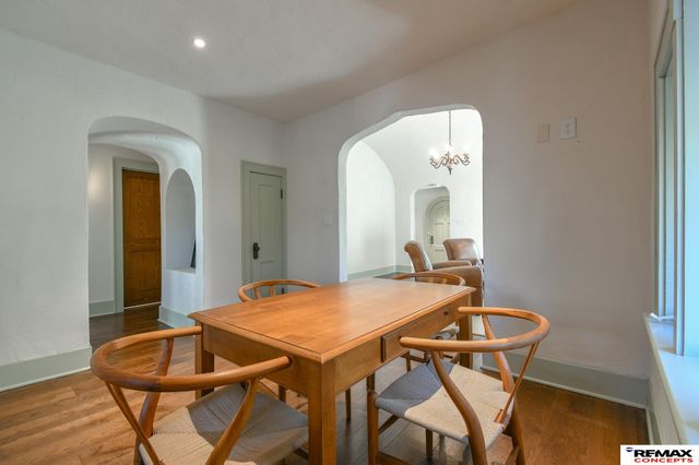 2602 Woodsdale Boulevard, Lincoln, NE 68502