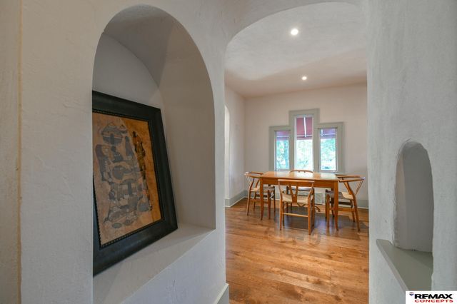 2602 Woodsdale Boulevard, Lincoln, NE 68502