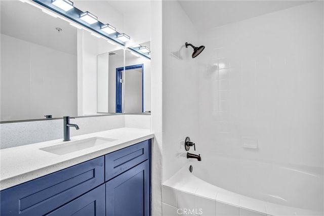 217 E Commonwealth Avenue F, Alhambra, CA 91801