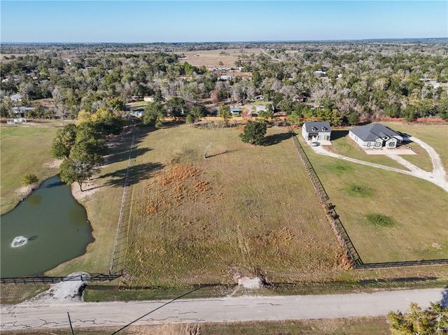 23300 Legacy Lane, Hempstead, TX 77445